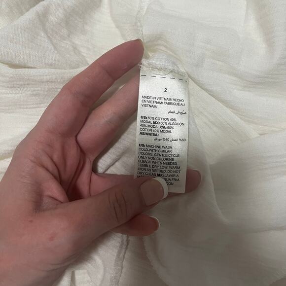 Chico's The Ultimate Tee White Open Sweater Size Large - Picture 2 of 6